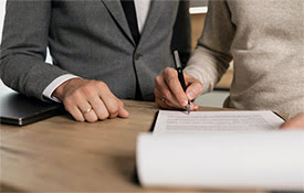 Loved ones viewing a Will