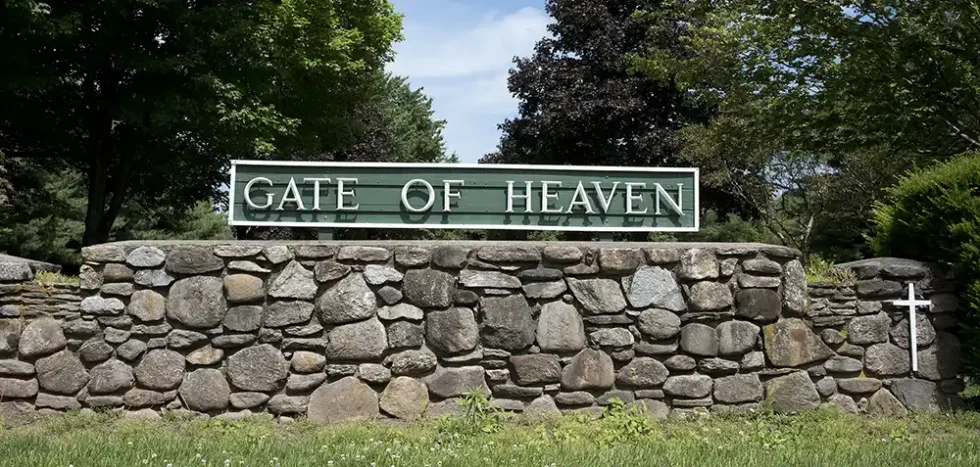 Gate of Heaven Cemetery, Trumbull