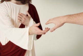 Reaching the Hand of Jesus